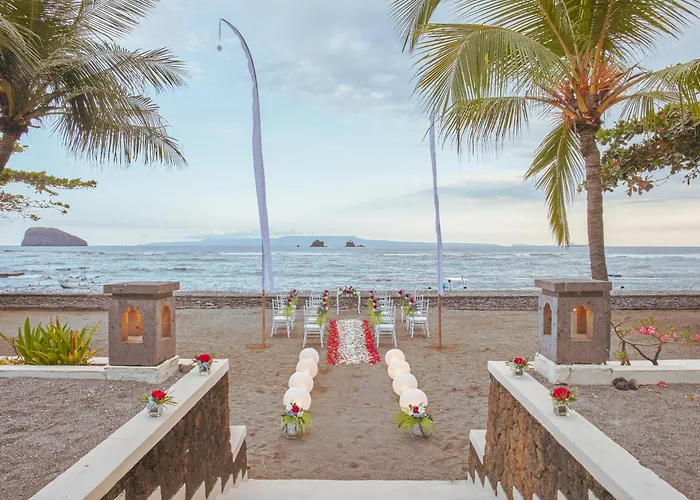 Resort Puri Bagus 4*