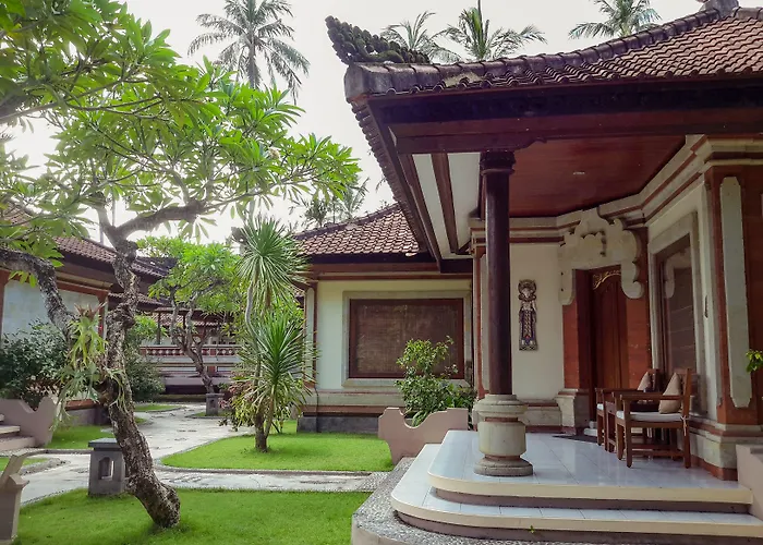 Resort Puri Bagus 4*