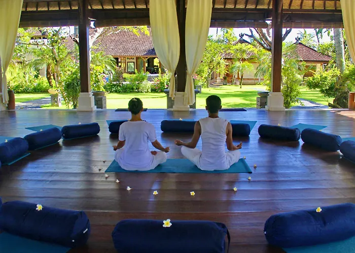 Puri Bagus Resort 4*